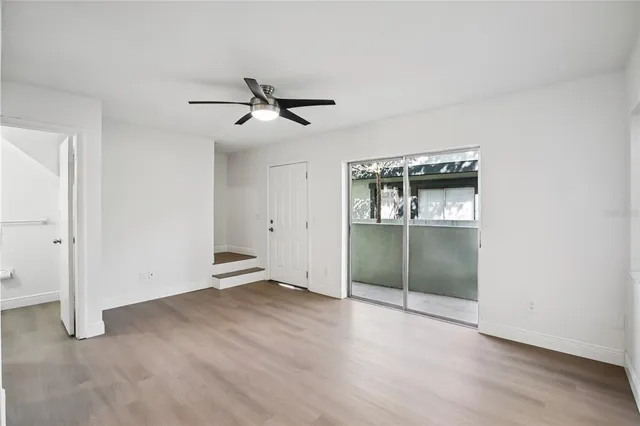 a view of a bunch of trees and bushes