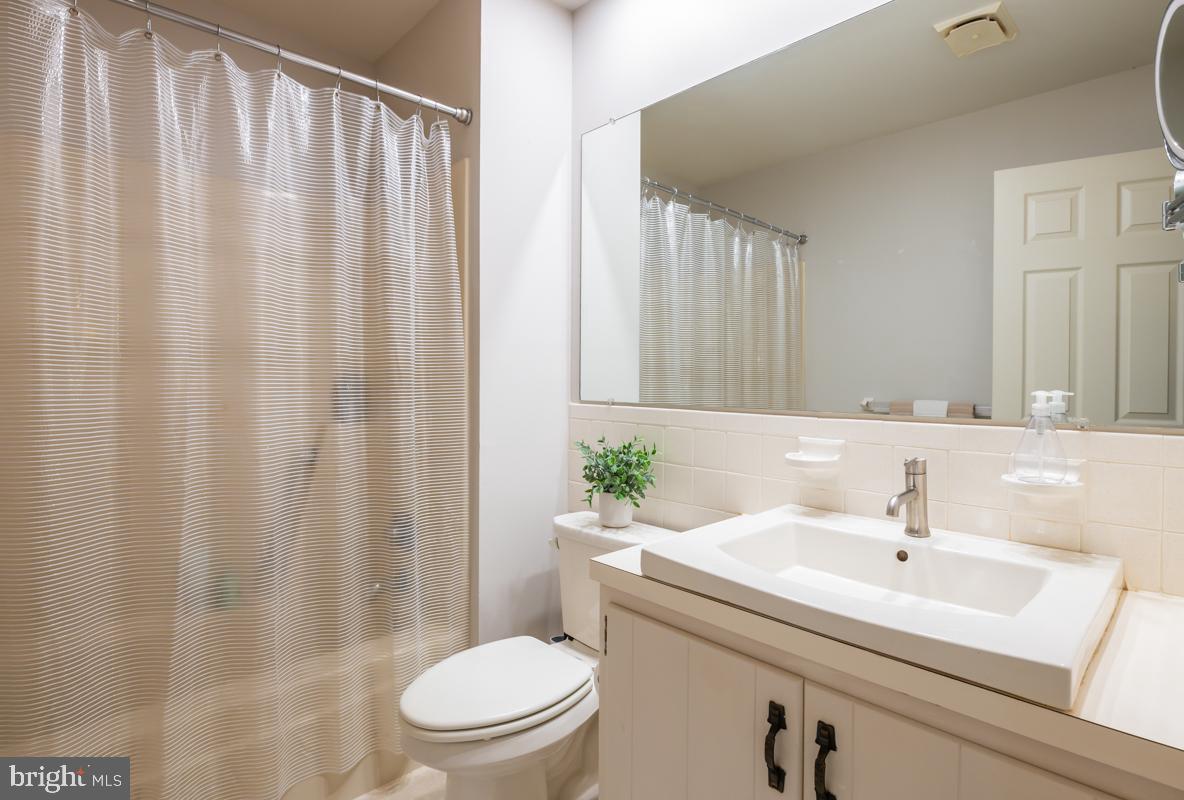 27 Pinehurst Court Reading, PA 19607 - Photo 23 of 31 Gallery Image 23