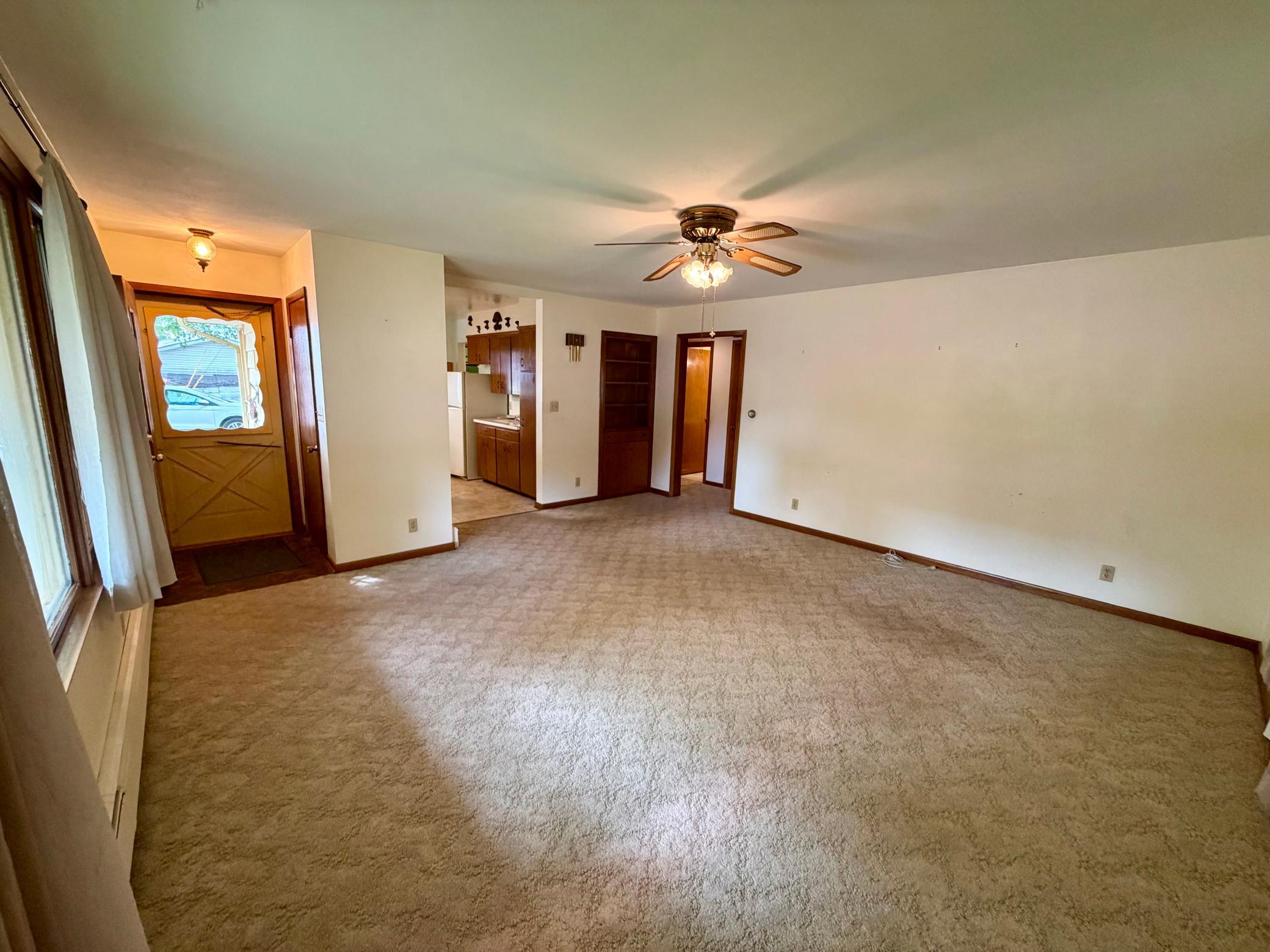 137 2nd Street East Tracy, MN 56175 - Photo 17 of 33