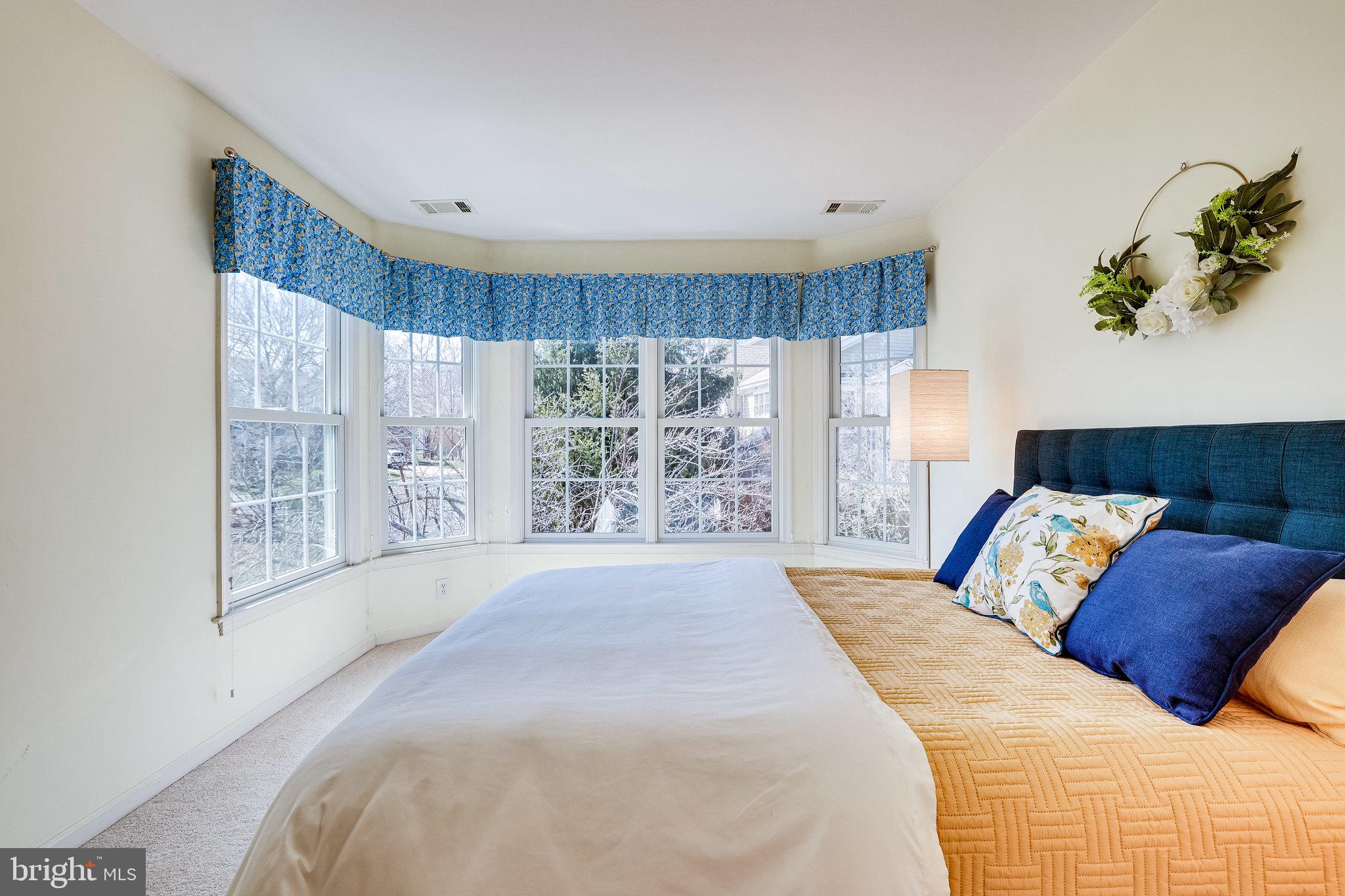 1223 Woodbrook Court Reston, VA 20194 - Photo 44 of 86 2nd upper-lev bedroom, light and bright