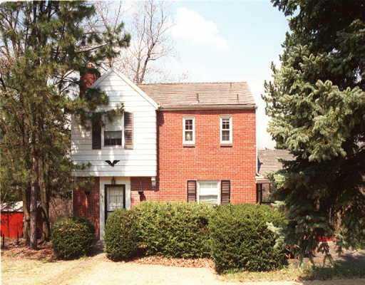 656 Greenlee Road Whitehall, PA 15227 - Photo 1 of 1 Gallery Image 1