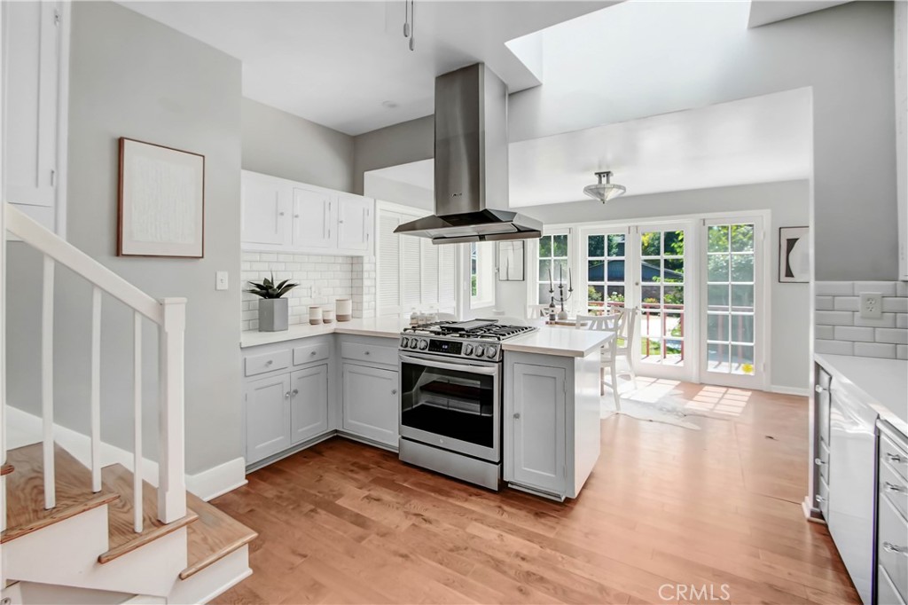 1632 Fletcher Avenue South Pasadena, CA 91030 - Photo 10 of 25 a kitchen with a stove oven and sink