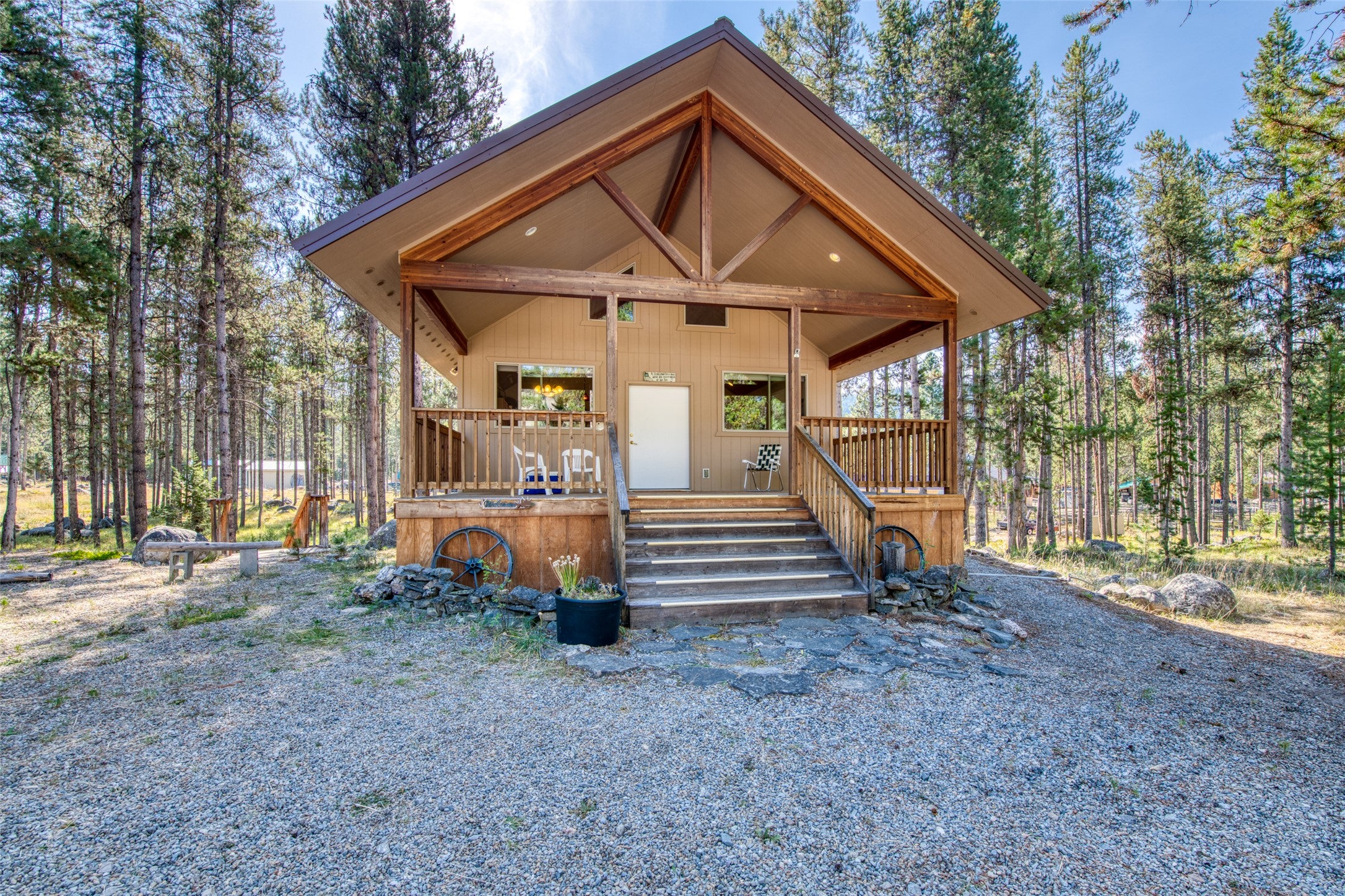 2849 East Fork Road Sula, MT 59871 - Photo 4 of 38 Gallery Image 4