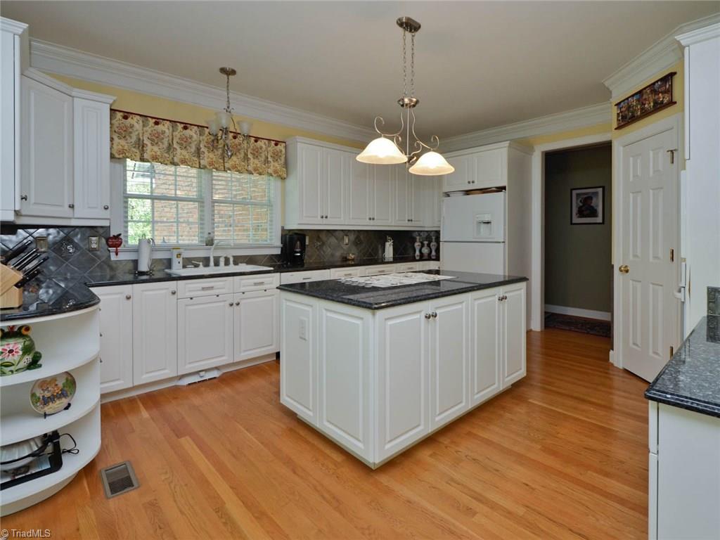 5905 Autumn Gate Drive Oak Ridge, NC 27310 - Photo 14 of 30