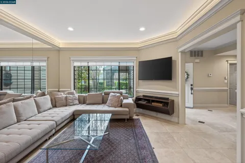 $1,448,800 | 490 Eagle Valley Way, Danville, CA 94506