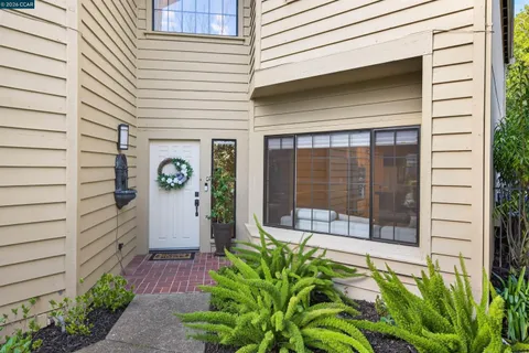 $1,448,800 | 490 Eagle Valley Way, Danville, CA 94506