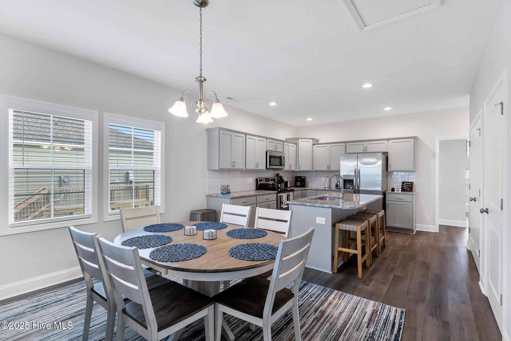 102 Orca Way Cedar Point, NC 28584 - Photo 11 of 47 Gallery Image 11