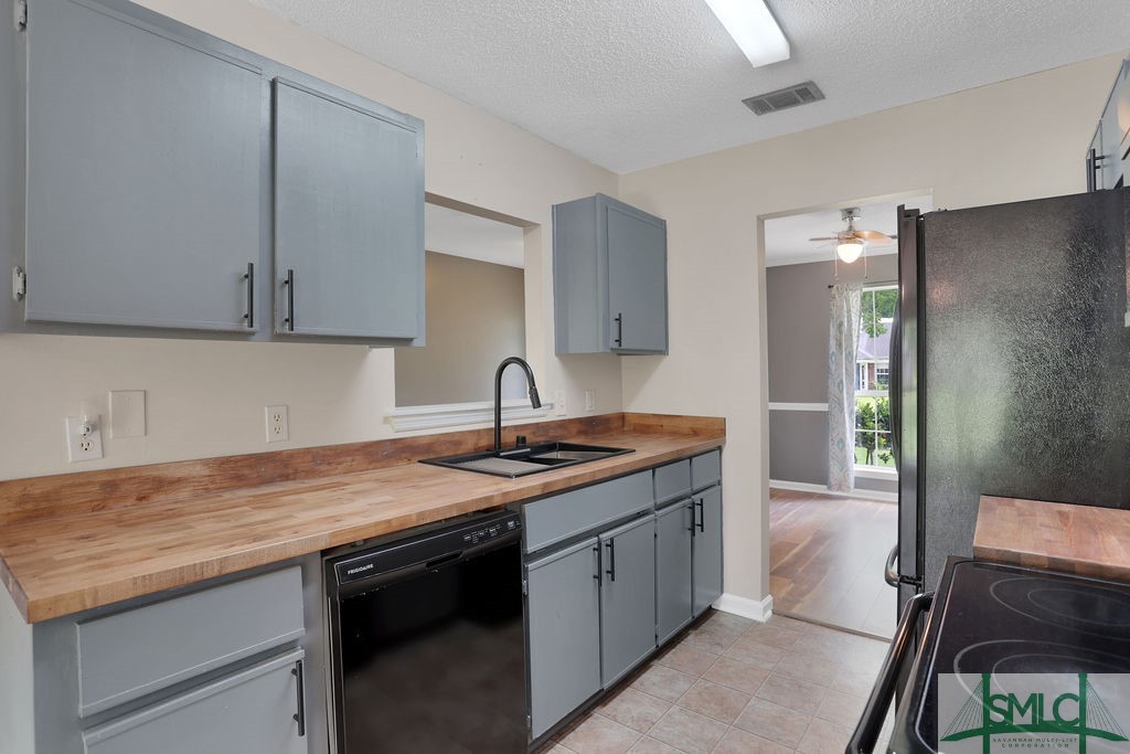 520 Rice Gate Drive Richmond Hill, GA 31324 - Photo 7 of 30