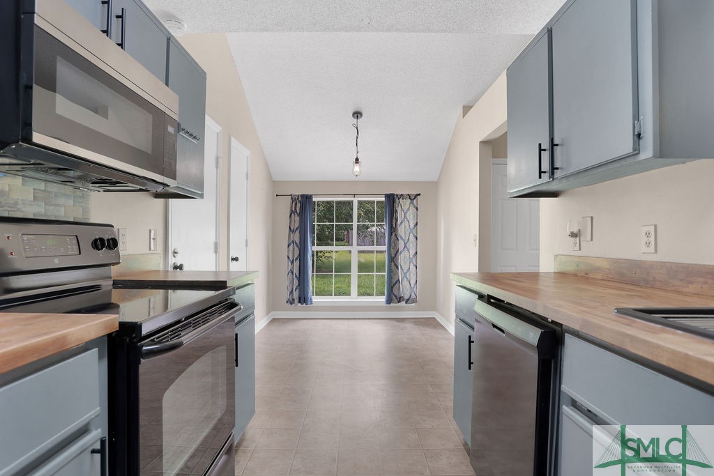 520 Rice Gate Drive Richmond Hill, GA 31324 - Photo 9 of 30