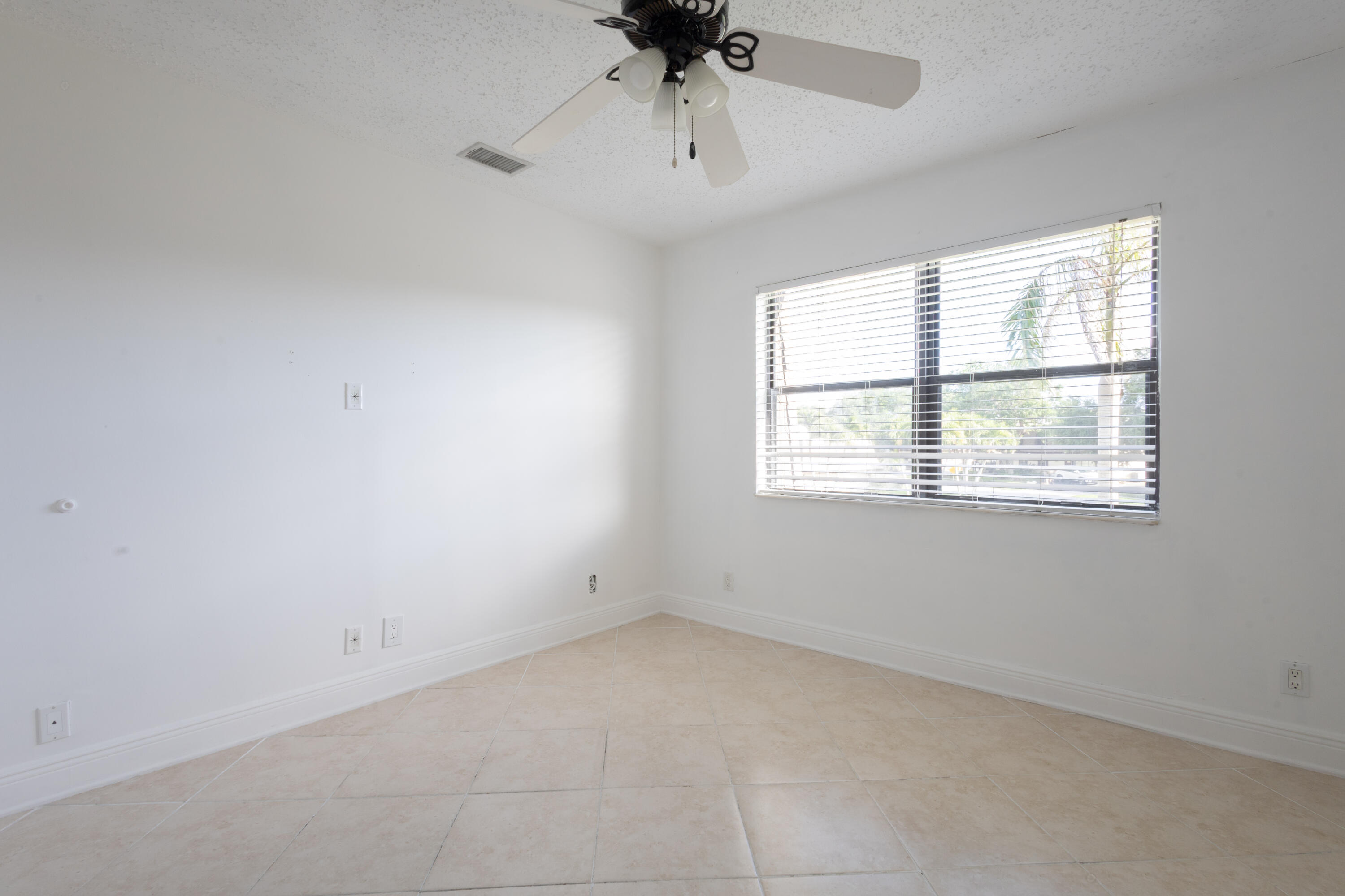 9460 Southwest 61st Way, Unit A Boca Raton, FL 33428 - Photo 6 of 12 Boca-8