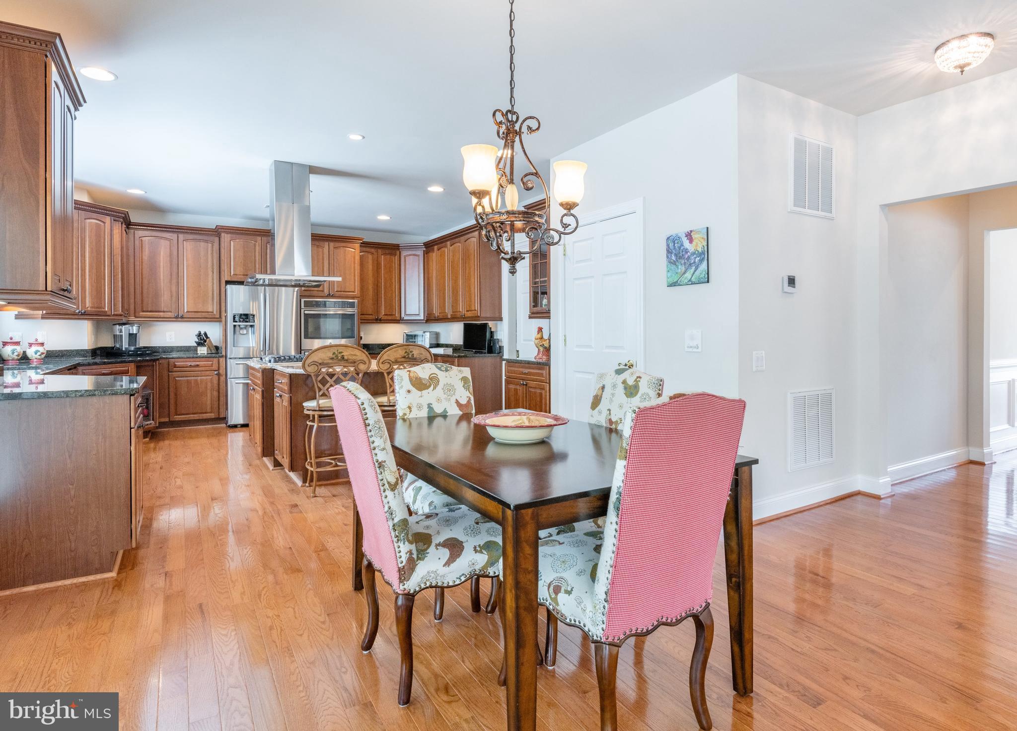 7007 Springville Court Springfield, VA 22150 - Photo 15 of 79 Breakfast area