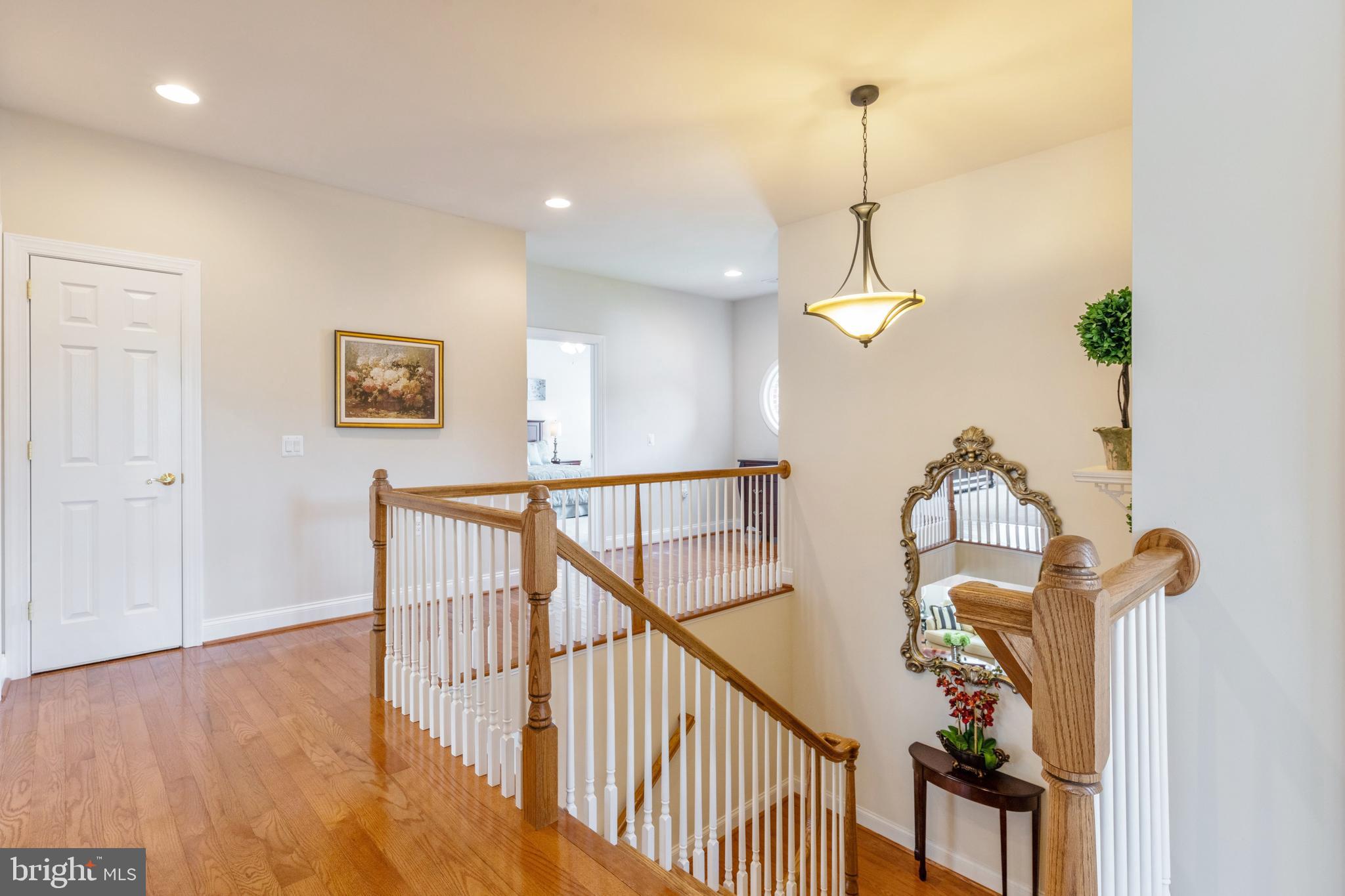 7007 Springville Court Springfield, VA 22150 - Photo 31 of 79 Upper hallway
