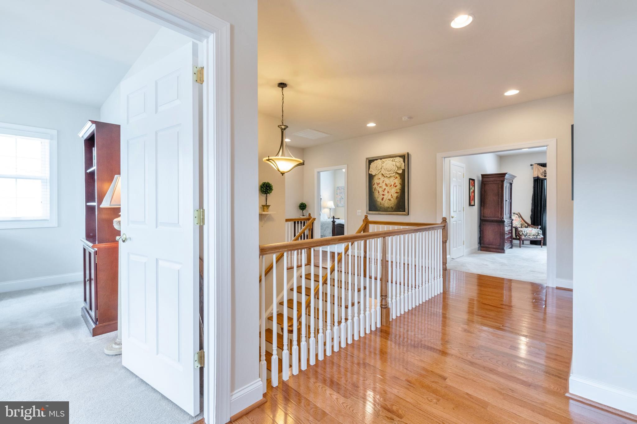 7007 Springville Court Springfield, VA 22150 - Photo 32 of 79 Upper hallway