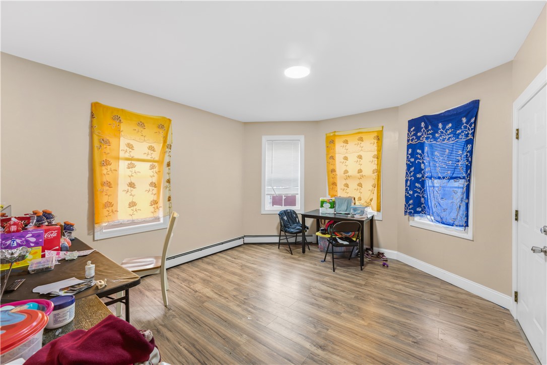 59 Wendell Street Providence, RI 02909 - Photo 11 of 28