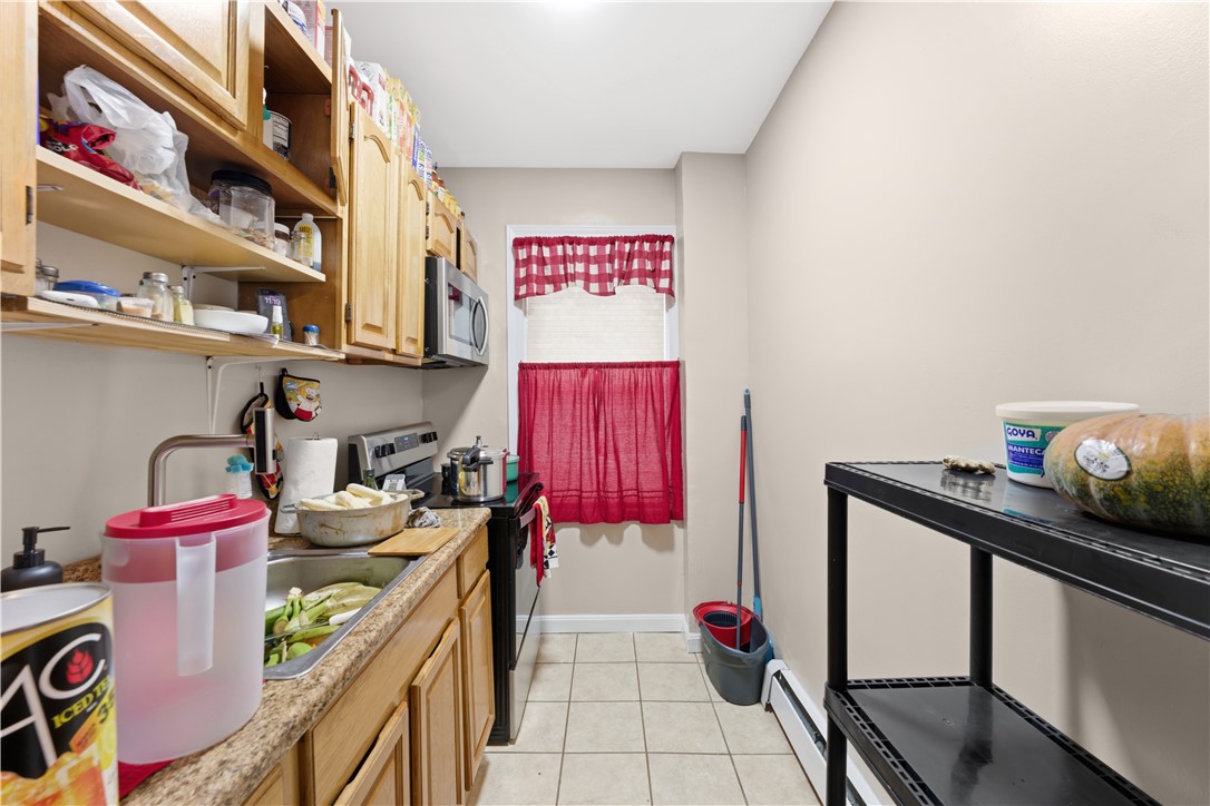 59 Wendell Street Providence, RI 02909 - Photo 13 of 28