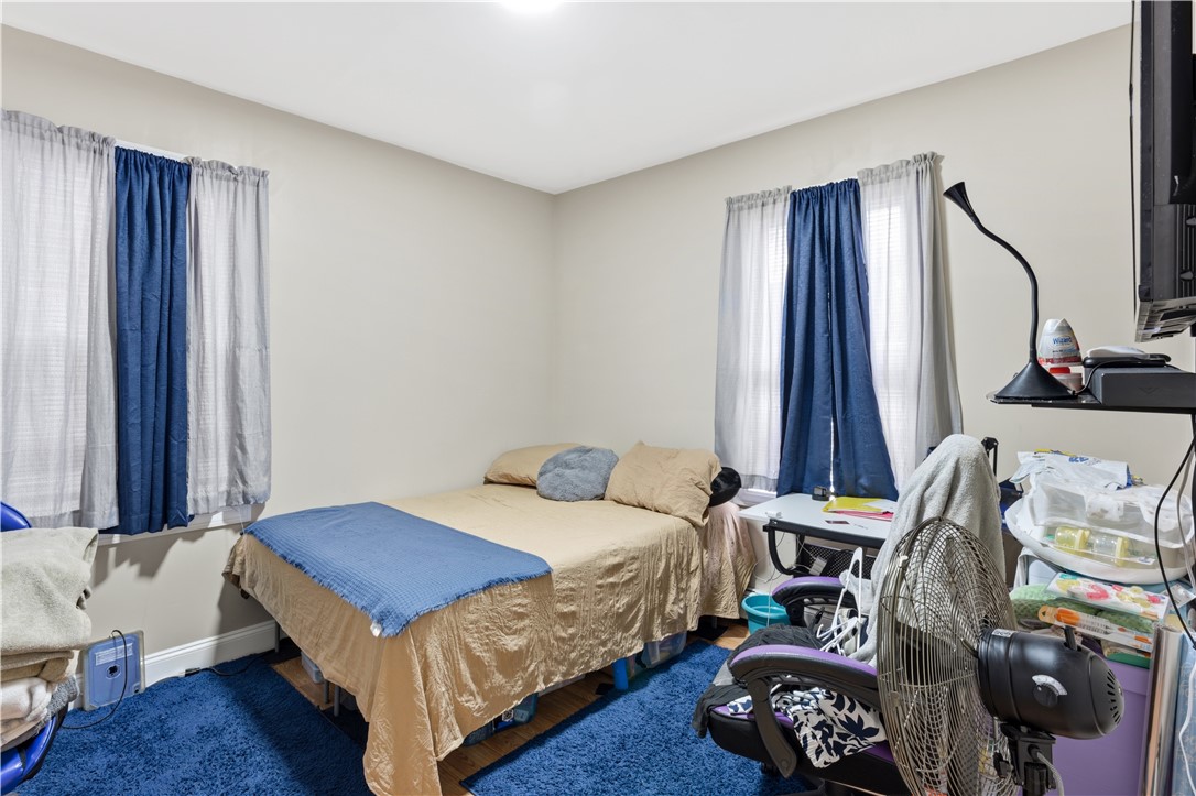 59 Wendell Street Providence, RI 02909 - Photo 14 of 28