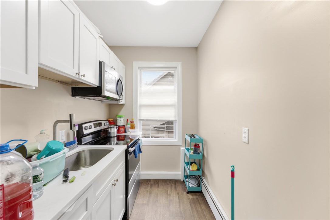 59 Wendell Street Providence, RI 02909 - Photo 5 of 28