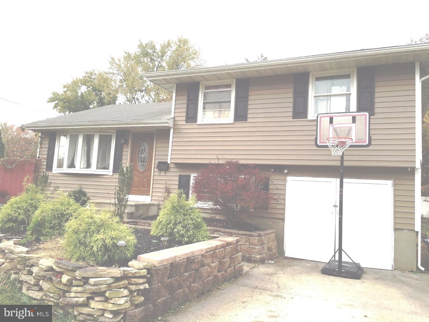 114 Miry Brook Road Hamilton, NJ 08690 - Photo 1 of 10 Gallery Image 1