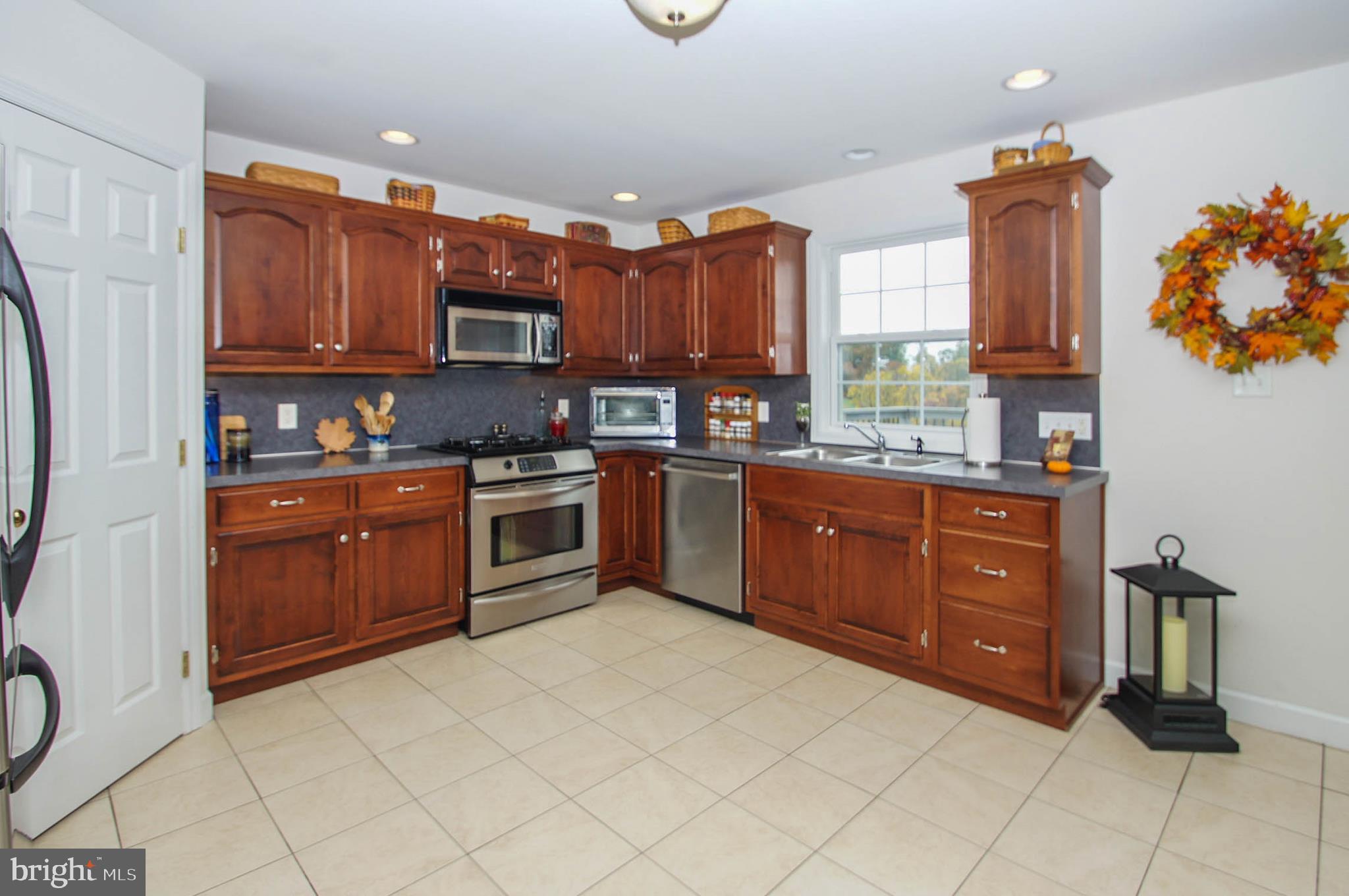 1214 Earl Road Leesport, PA 19533 - Photo 13 of 42 Gallery Image 13