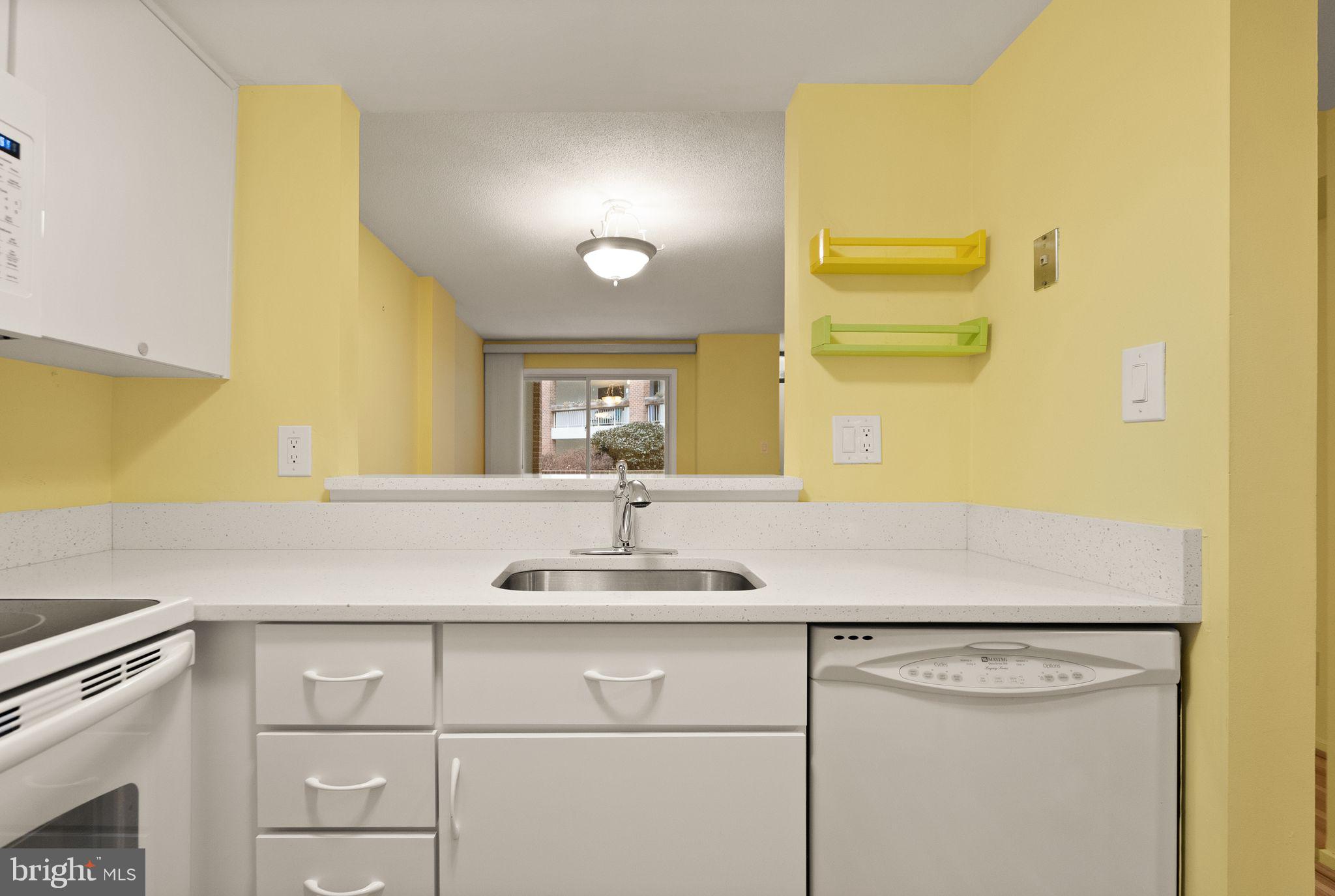 1951 Sagewood Lane, Unit 8 Reston, VA 20191 - Photo 17 of 38