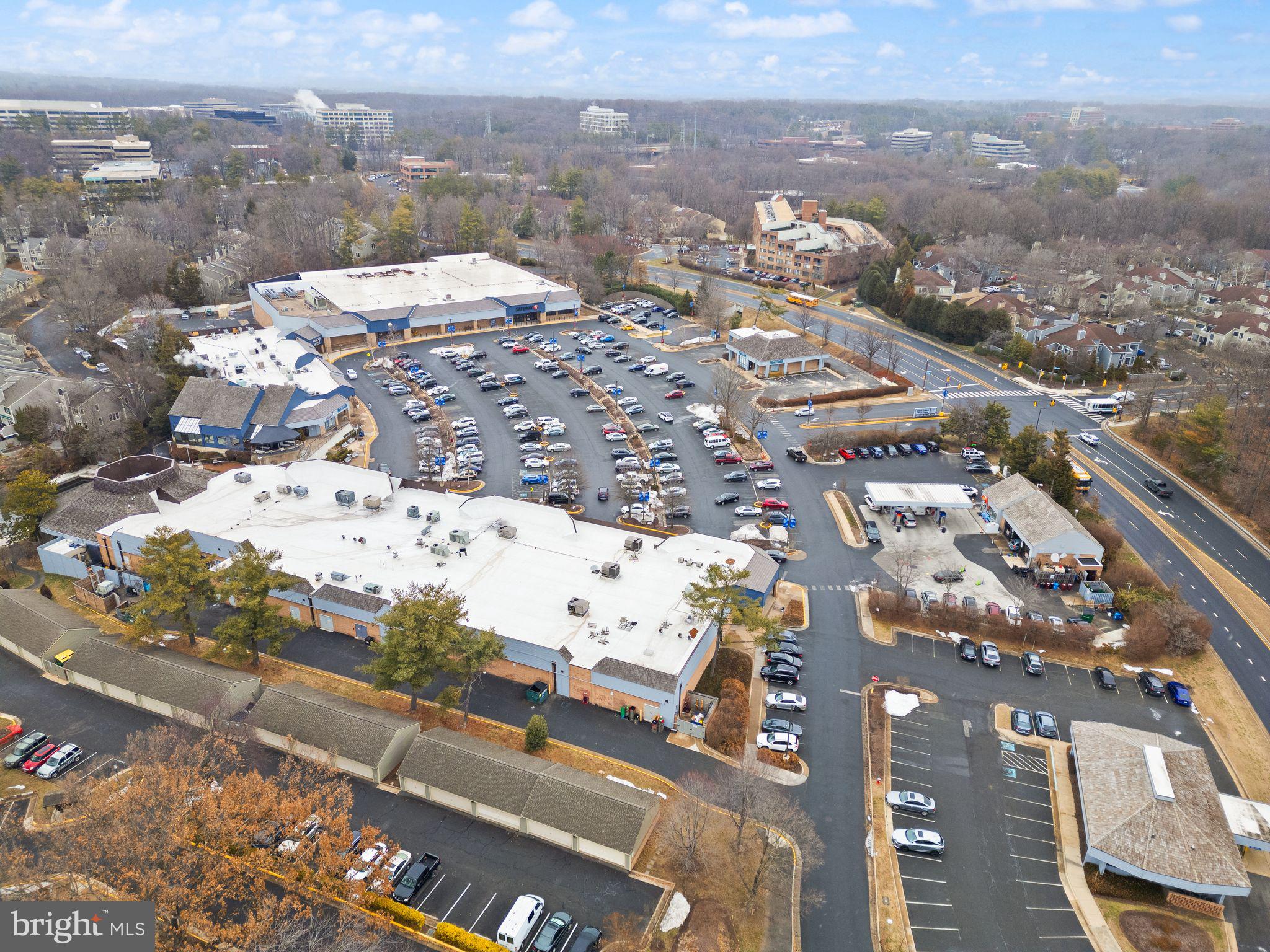 1951 Sagewood Lane, Unit 8 Reston, VA 20191 - Photo 37 of 38