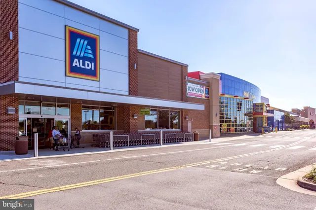 a car parked in front of a building