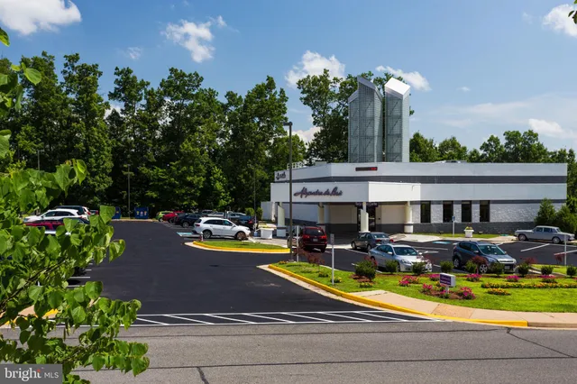 $421,000 | 4528 Superior Square, Fairfax, VA 22033