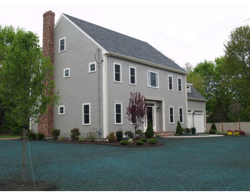 32 Dreamwold Road Scituate, MA 02066 - Photo 1 of 19 Gallery Image 1
