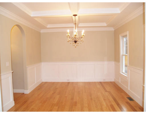 32 Dreamwold Road Scituate, MA 02066 - Photo 7 of 19 Gallery Image 7
