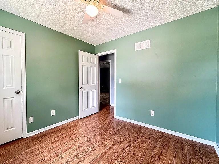 1108 Northeast Ridgeview Drive Lee's Summit, MO 64086 - Photo 24 of 38