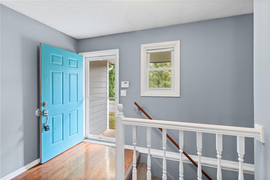 1108 Northeast Ridgeview Drive Lee's Summit, MO 64086 - Photo 4 of 38