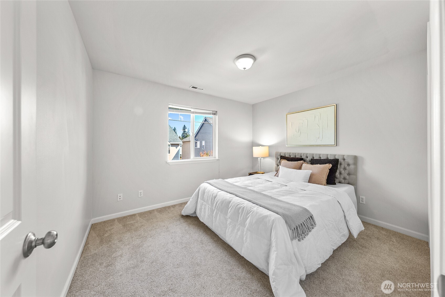 376 Graham Avenue Northeast Renton, WA 98059 - Photo 16 of 20