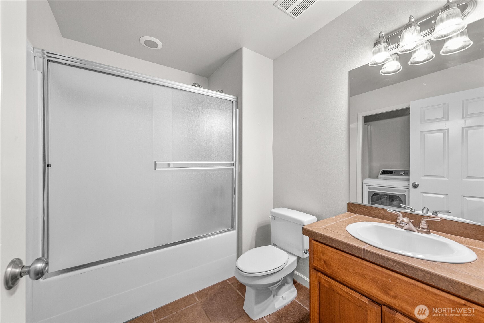 376 Graham Avenue Northeast Renton, WA 98059 - Photo 17 of 20