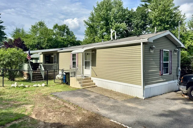 $214,900 | 1 B Quaboag Valley, Palmer, MA 01069