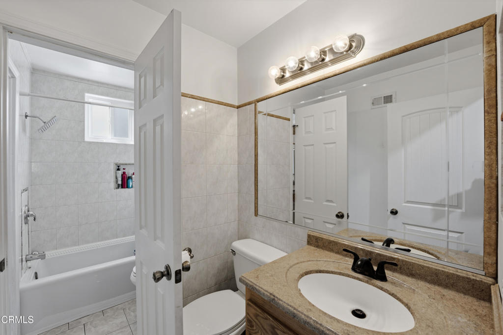 202 Avon Lane Fillmore, CA 93015 - Photo 13 of 26