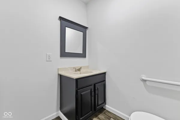 $975 | 2 Van Avenue, Unit A, Shelbyville, IN 46176