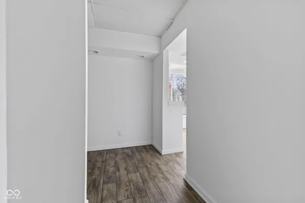 $975 | 2 Van Avenue, Unit A, Shelbyville, IN 46176