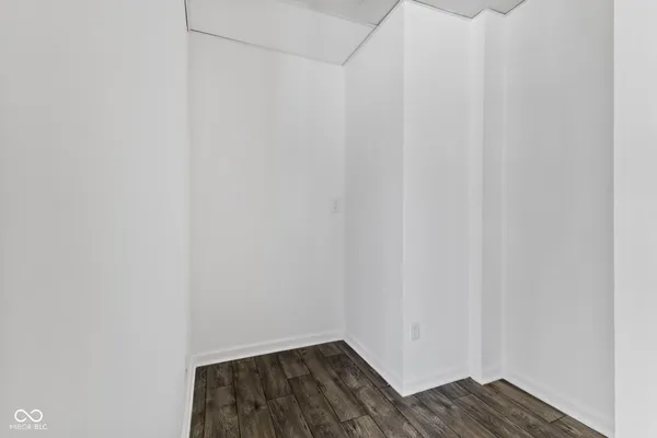 $975 | 2 Van Avenue, Unit A, Shelbyville, IN 46176