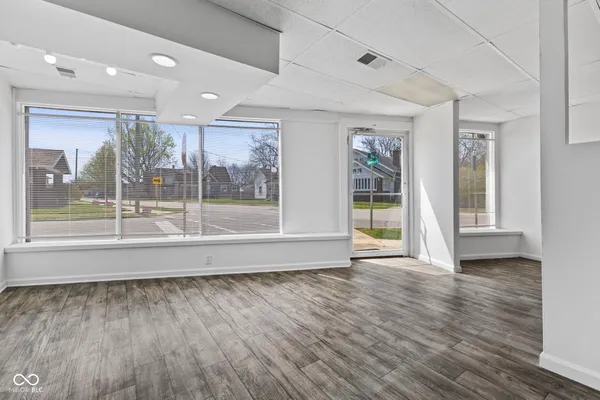 $975 | 2 Van Avenue, Unit A, Shelbyville, IN 46176