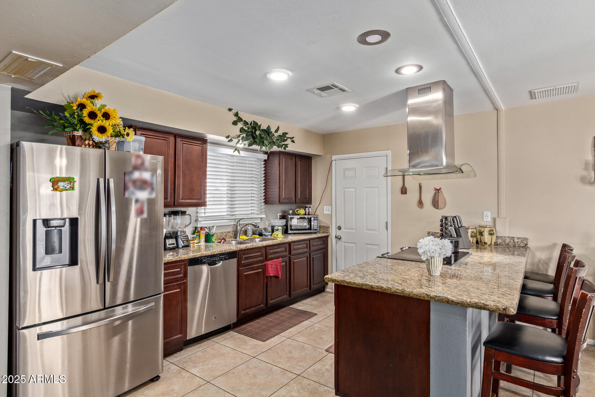 3411 West Redfield Road Phoenix, AZ 85053 - Photo 15 of 29 14 - Redfield