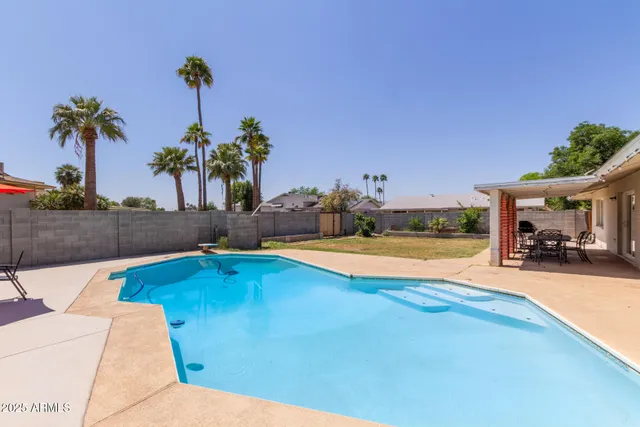 $437,000 | 3411 West Redfield Road, Phoenix, AZ 85053