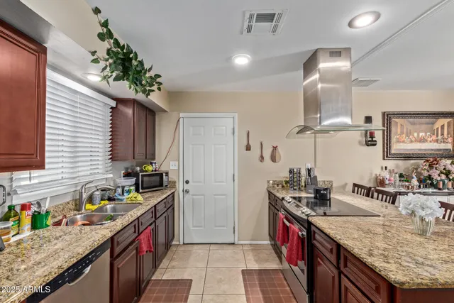 $437,000 | 3411 West Redfield Road, Phoenix, AZ 85053