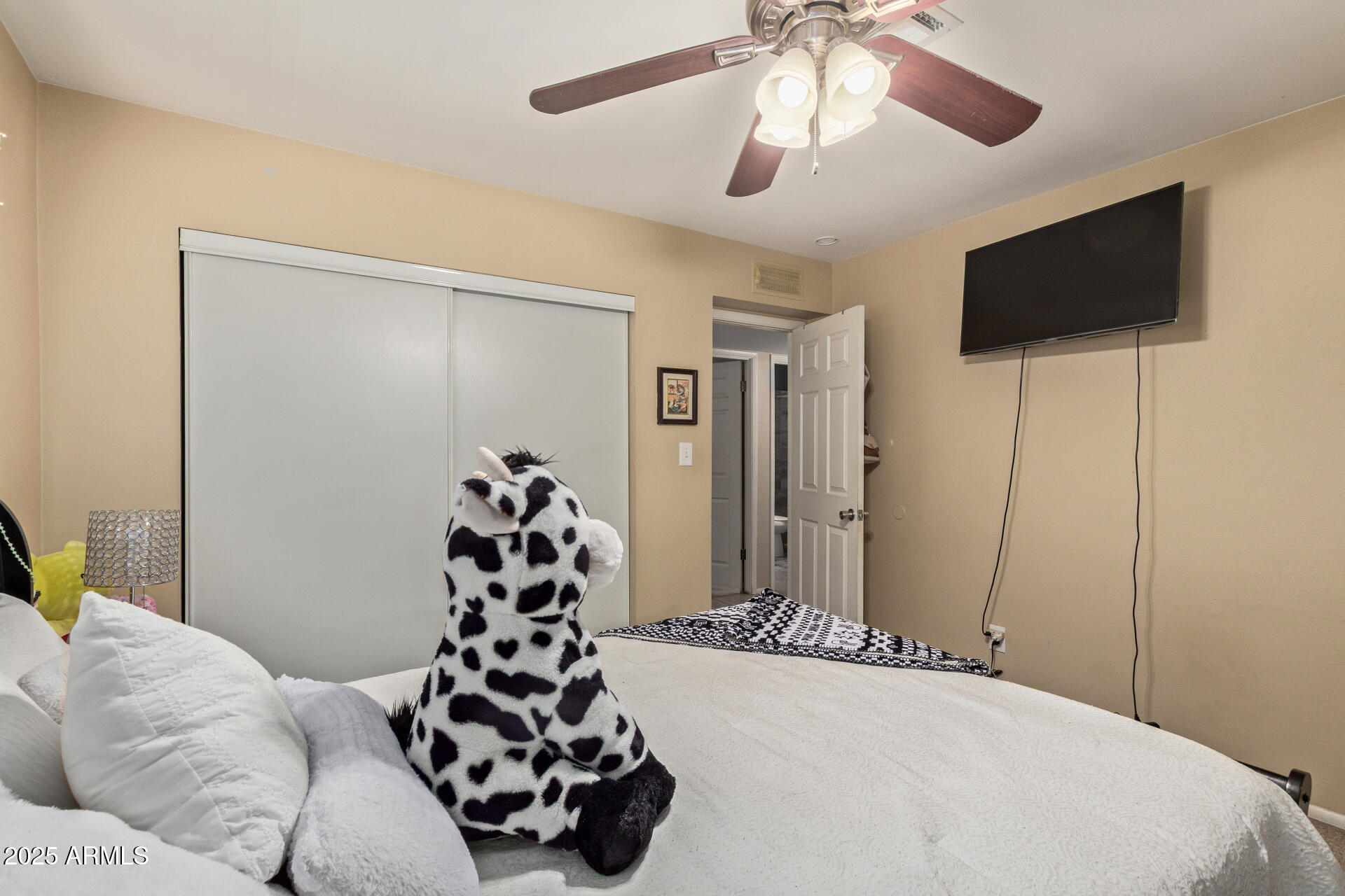 3411 West Redfield Road Phoenix, AZ 85053 - Photo 10 of 29 22 - Redfield