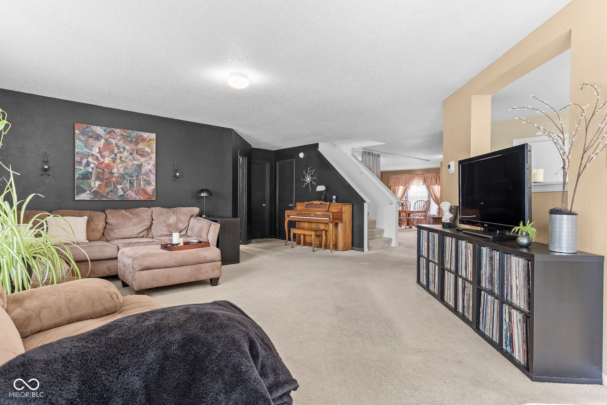 13220 All American Road Fishers, IN 46037 - Photo 7 of 33