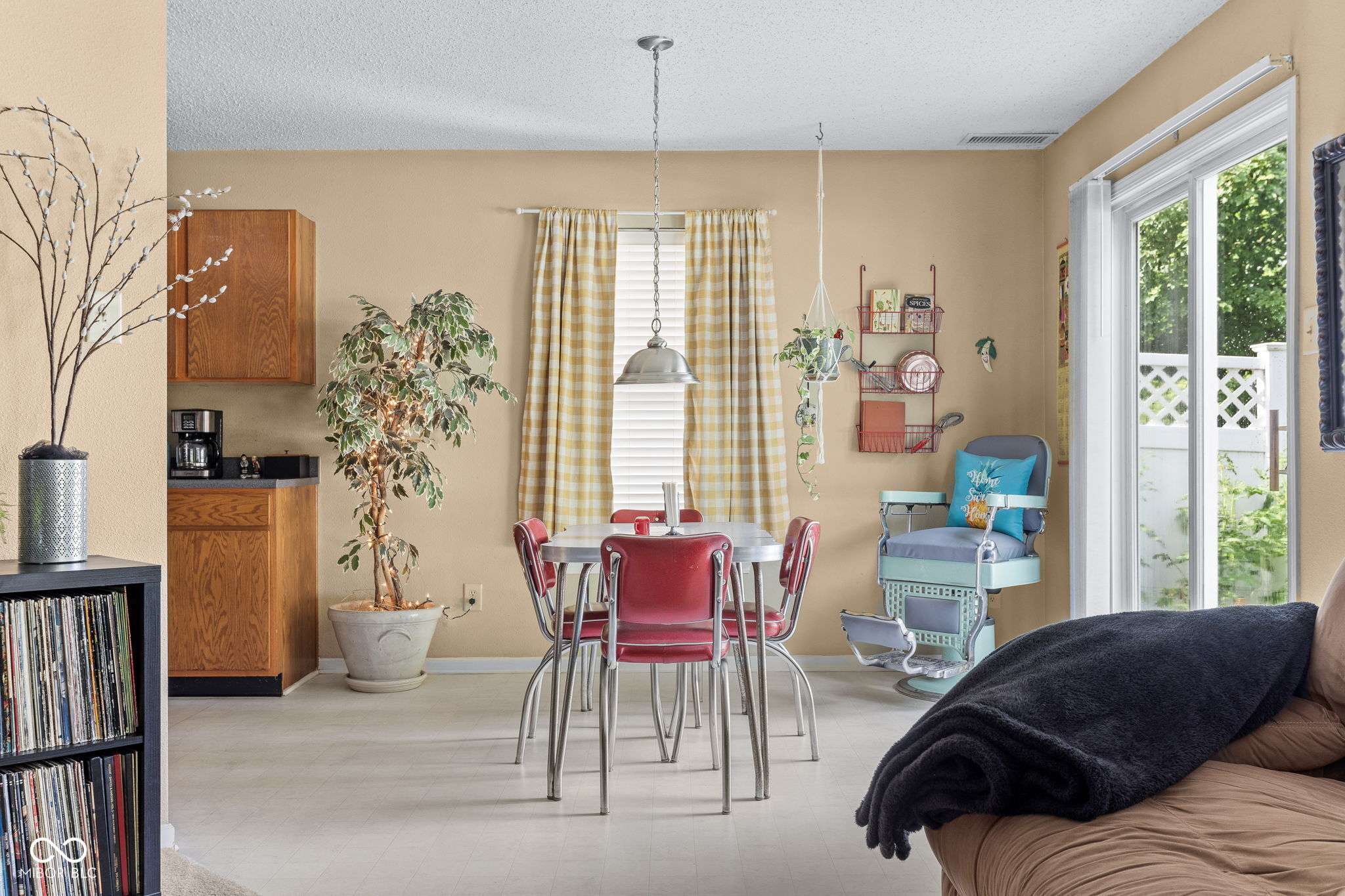 13220 All American Road Fishers, IN 46037 - Photo 8 of 33