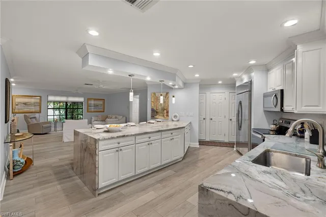 $12,000 | 2259 Queens Way, Naples, FL 34112