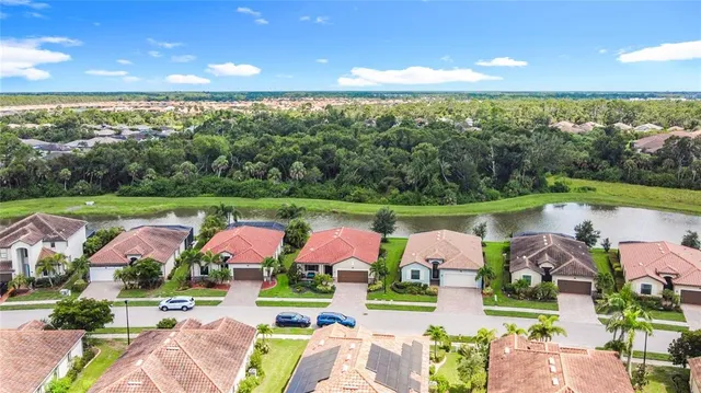 $2,900 | 12297 Canavese Lane, Venice, FL 34293