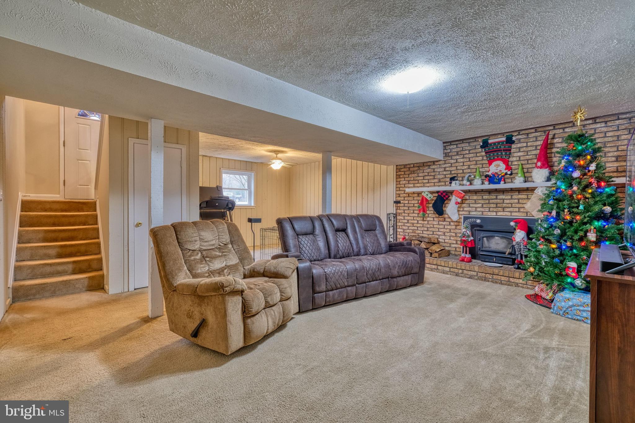 552 Pheasant Court Pasadena, MD 21122 - Photo 19 of 37
