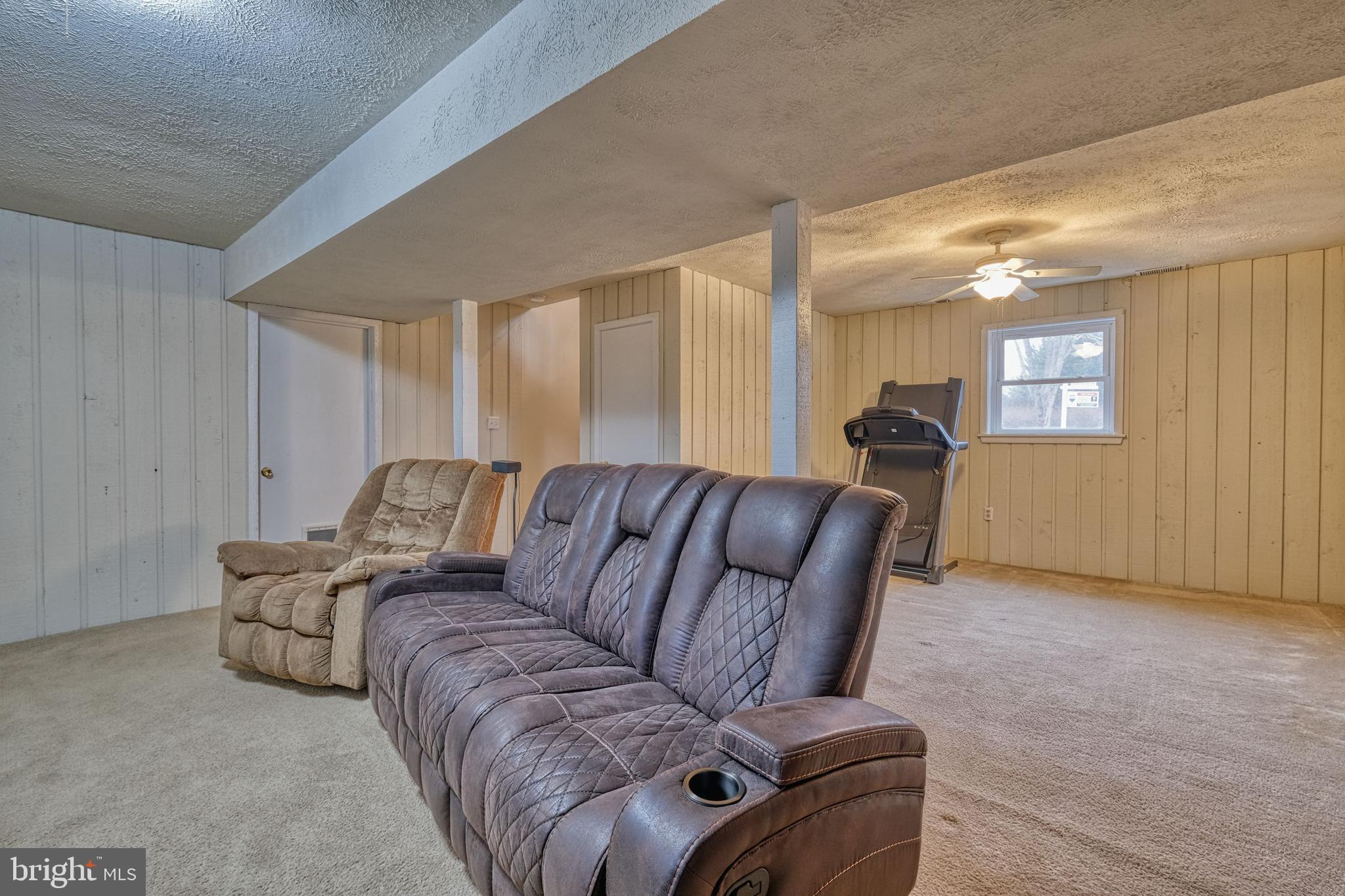 552 Pheasant Court Pasadena, MD 21122 - Photo 20 of 37