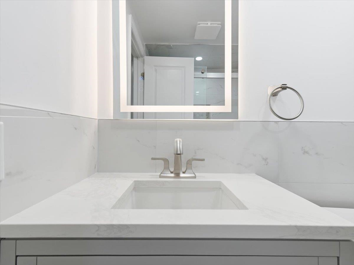 119 Bergen Street, Unit 2 Harrison, NJ 07029 - Photo 14 of 30